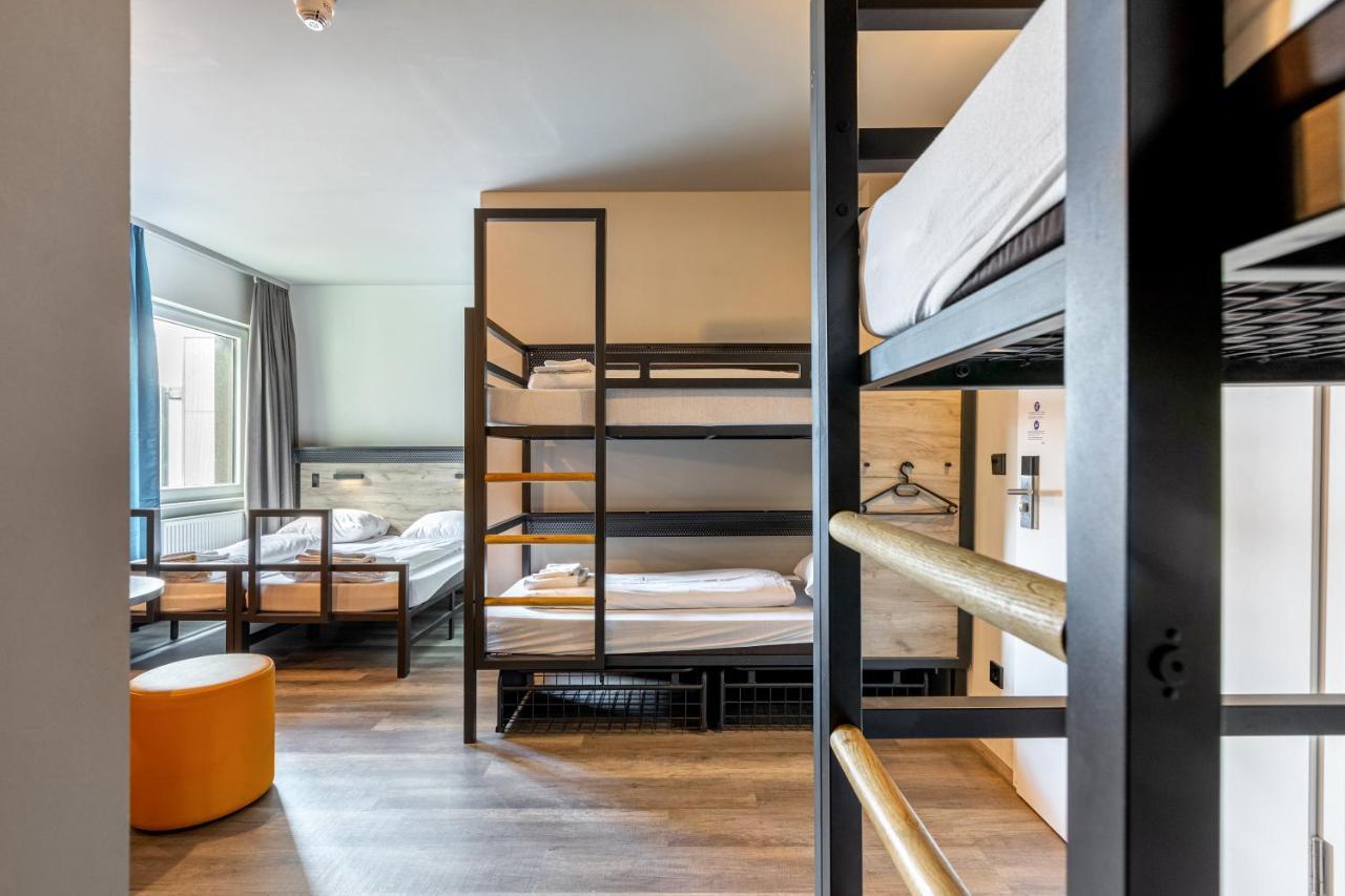A&O Frankfurt Ostend Φραγκφούρτη Εξωτερικό φωτογραφία