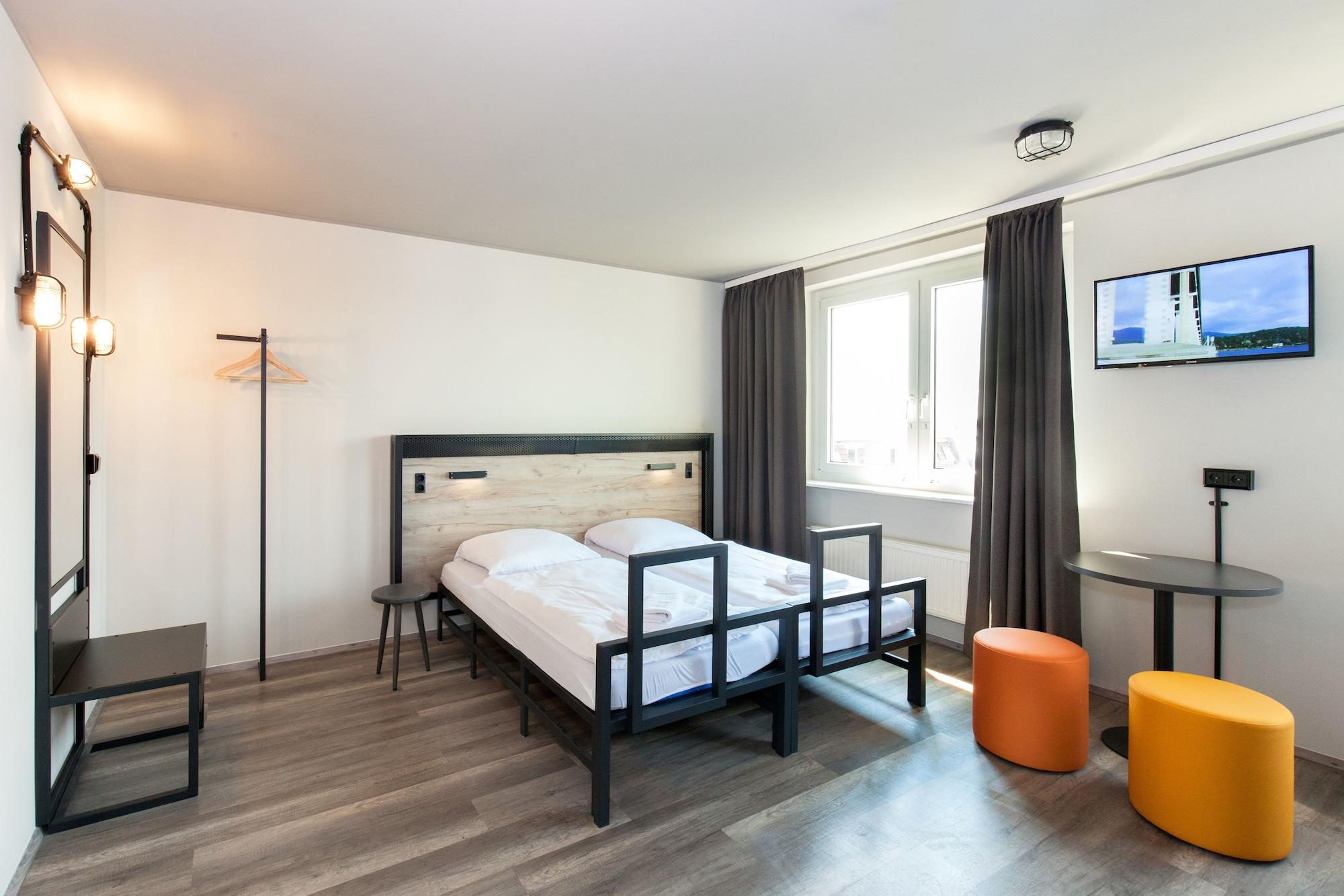 A&O Frankfurt Ostend Φραγκφούρτη Εξωτερικό φωτογραφία